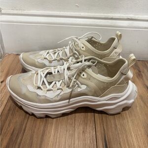 Sorel Kinetic Breakthru Sneakers